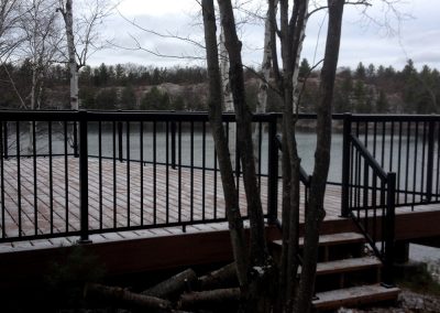 Cottage deck design